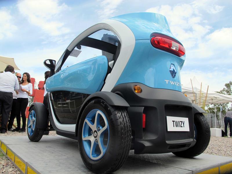 Manejamos el Renault Twizy