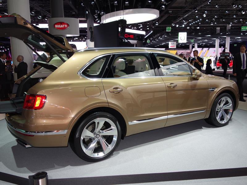 Bentley Bentayga 2016