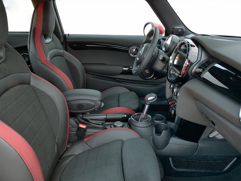 MINI John Cooper Works 2016