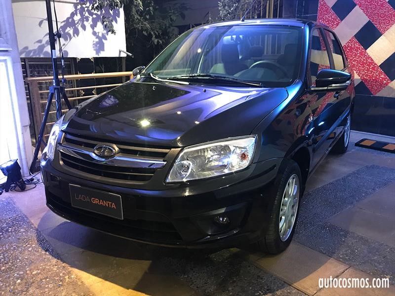 Lada vuelve a Chile