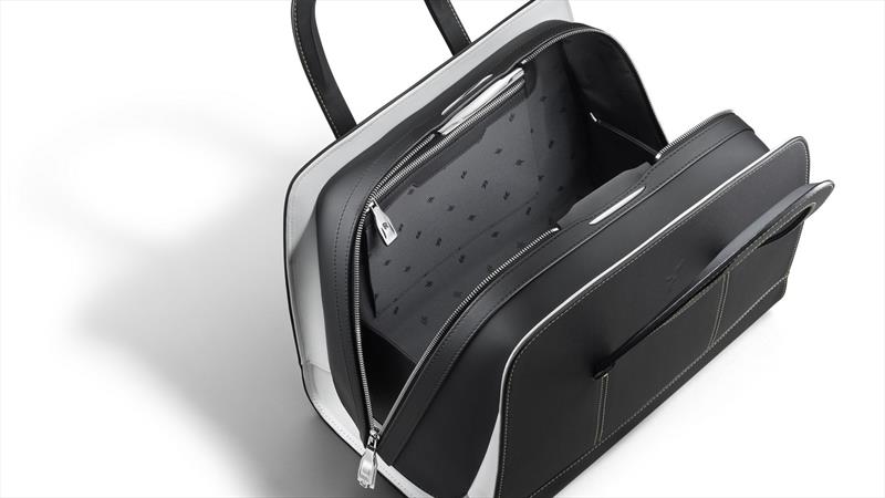 Wraith Luggage Collection