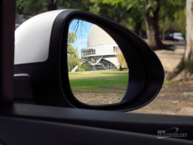 Chevrolet Sonic sedán LTZ Automático a prueba