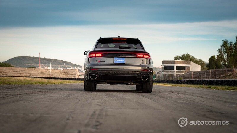 Audi RS Q8 2021 a prueba