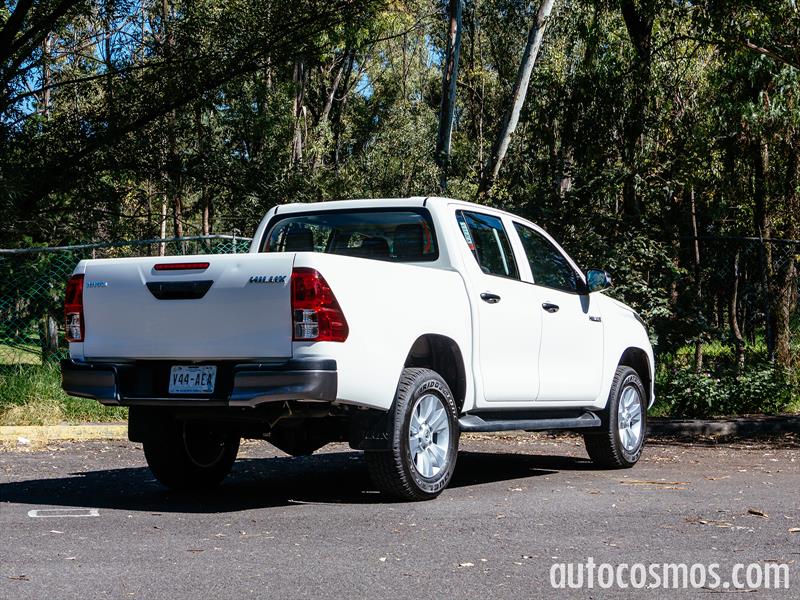 Toyota Hilux 2016