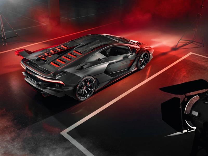 Lamborghini SC18