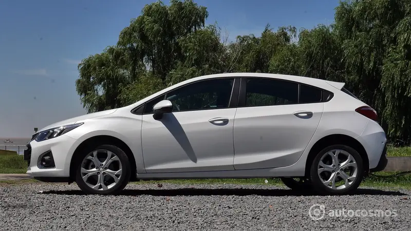 Prueba de Manejo Chevrolet Cruze LT AT6 2022