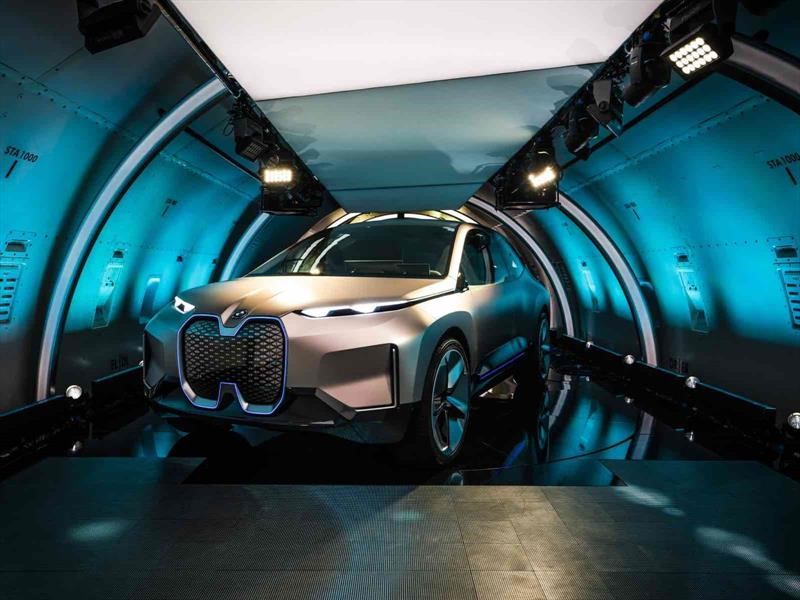 BMW Vision iNext Concept