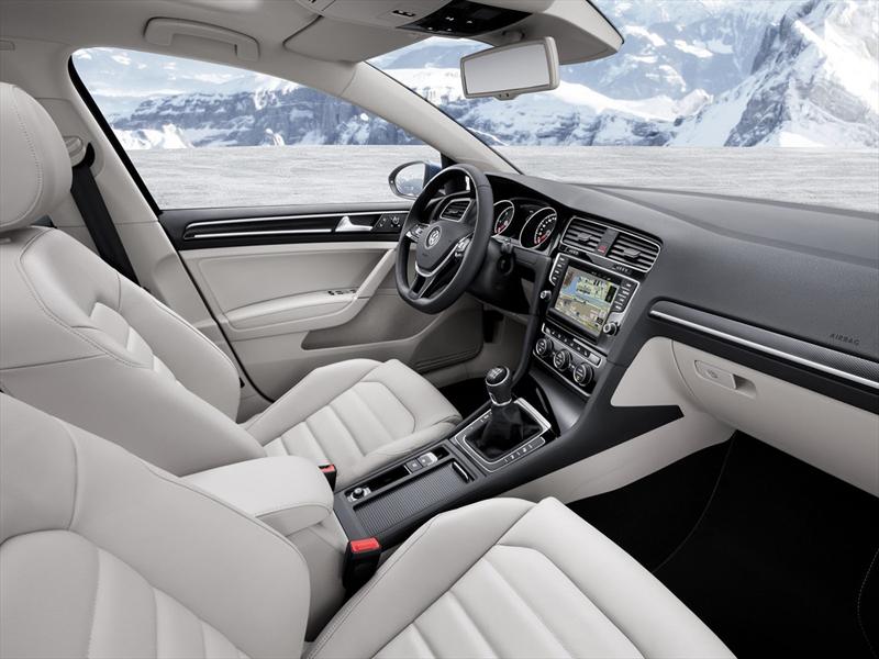 Volkswagen Golf  Wagon 2014