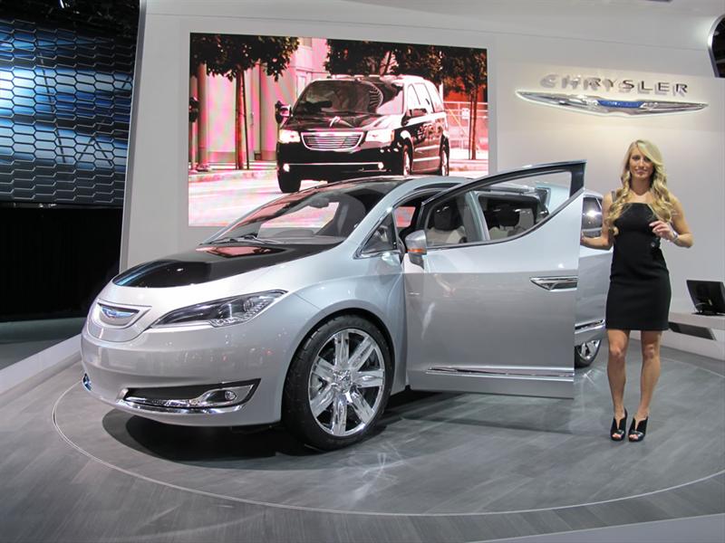 Chrysler 700 C Concept en el Salón de Detroit 2012