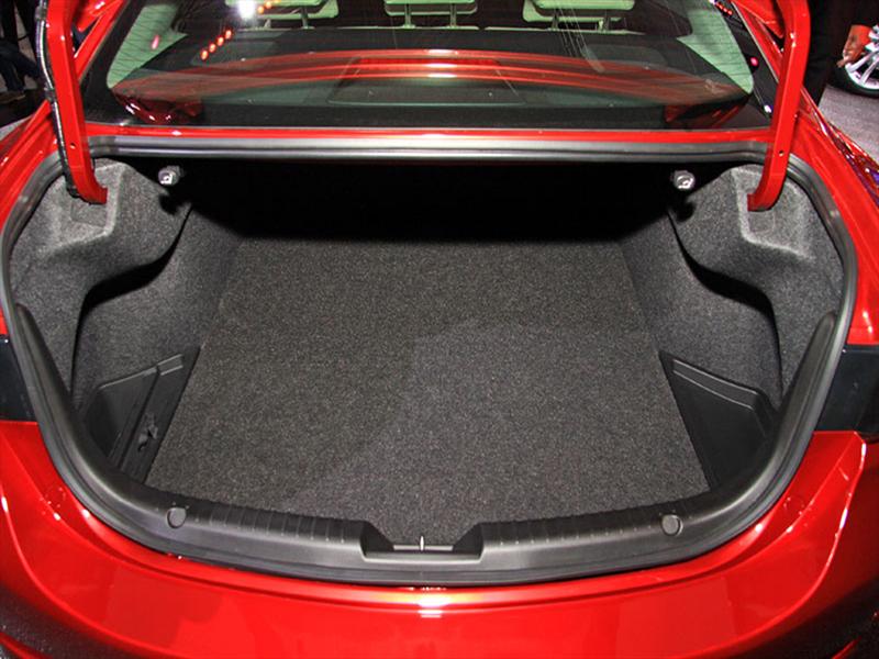 Nuevo Mazda6 2013