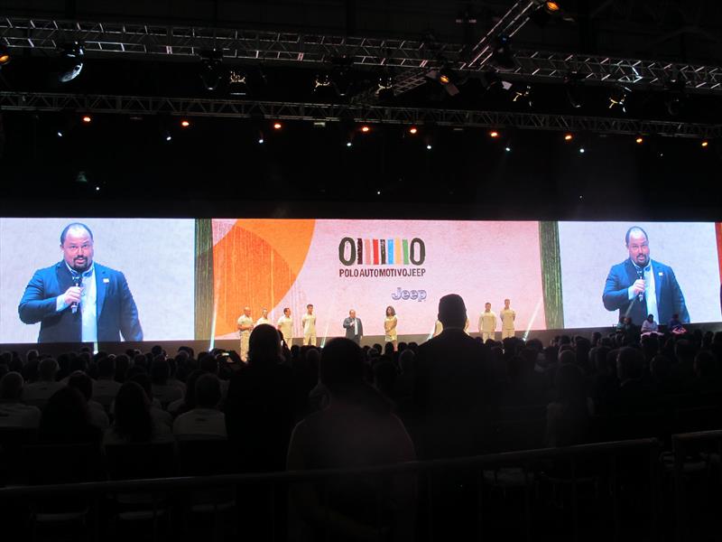 Jeep inaugura su fábrica en Brasil