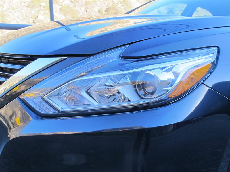 Nissan Altima 2017