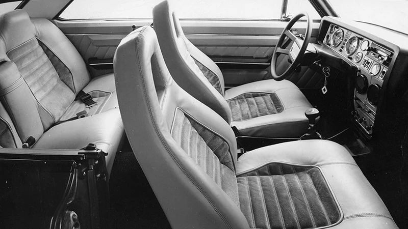 Autos Clásicos de Argentina: IKA-Renault Torino