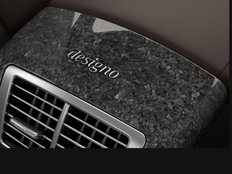 Granito para el interior de Mercedes-Benz