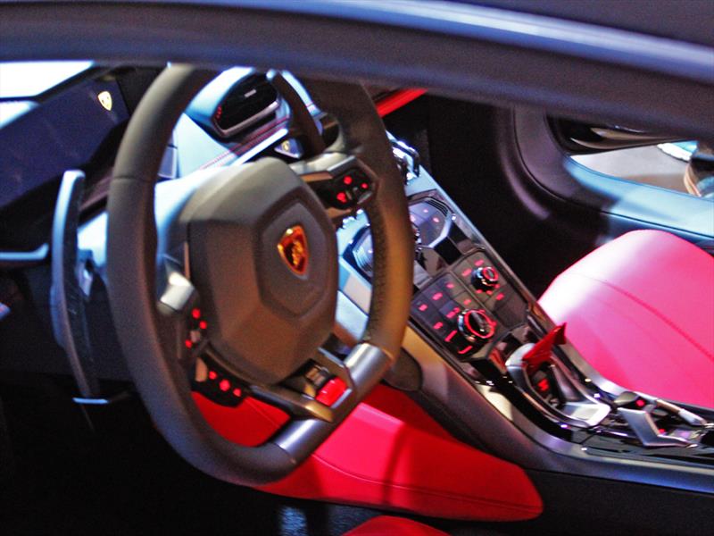 Galería: Bentley y Lamborghini Estreno en Chile