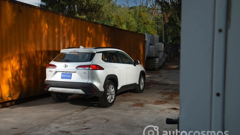 Toyota Corolla Cross 2022 a prueba