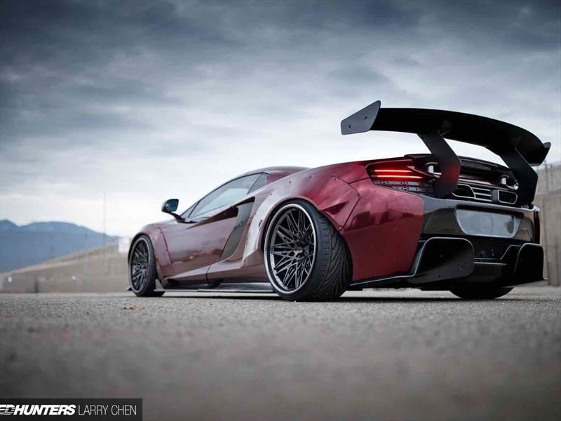 McLaren 650S por Liberty Walk
