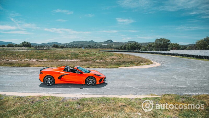 Corvette Stingray Convertible 2021 a prueba