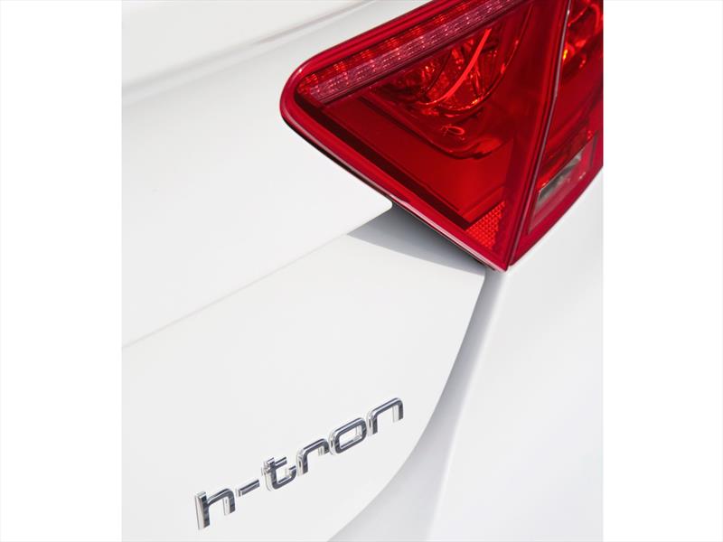 Audi A7 Sportback H-Tron Quattro Fuel-Cell Concept