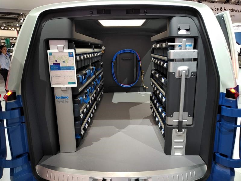 Volkswagen I.D. Cargo Buzz Concept