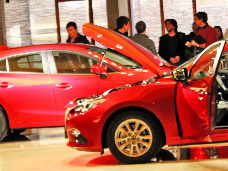 New Mazda3 2014 Lanzamiento en Chile