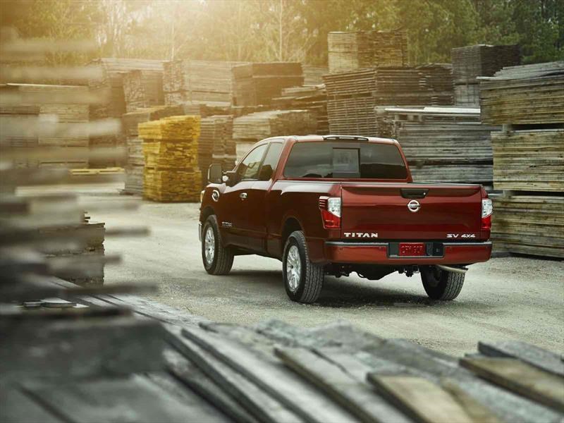 Nissan Titan XD King Cab 2017