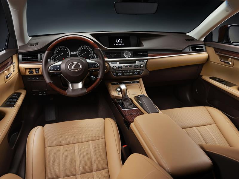 Lexus ES 2016