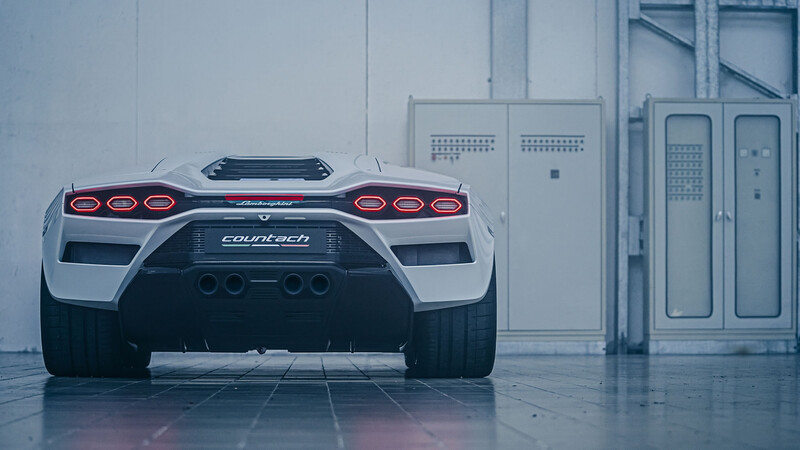 Lamborghini Countach LPI 800-4