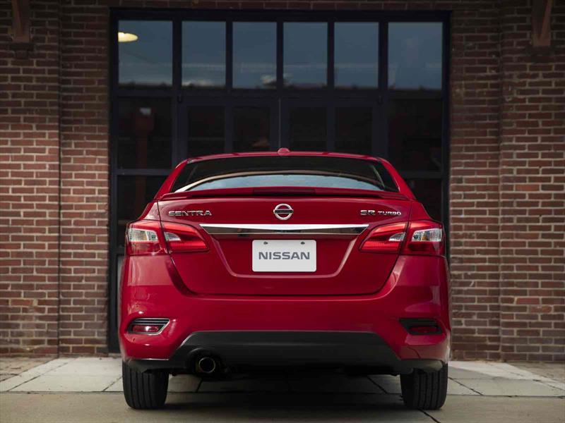 Nissan Sentra SR Turbo 2017