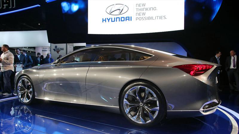 Hyundai HCD-14 Genesis Concept en Detroit 2013