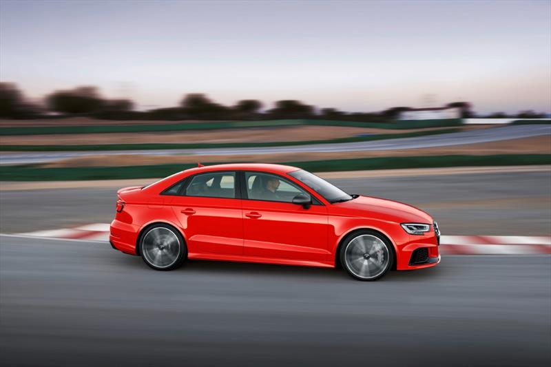 Audi RS3 Sedán, una bestia de 400 caballos Audi RS3 Sedán, una bestia de 400 caballos