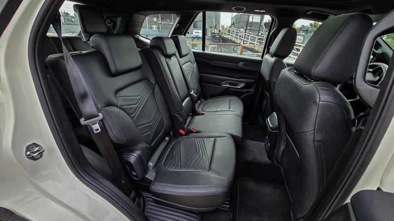 Test Drive Ford Everest Titanium
