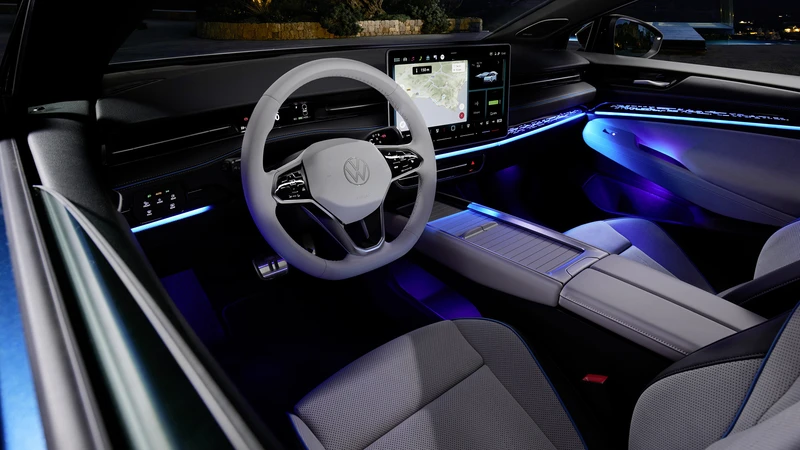 VW ID.7 debuta el sucesor eléctrico del Passat