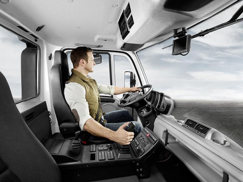 Nuevo Mercedes-Benz Unimog