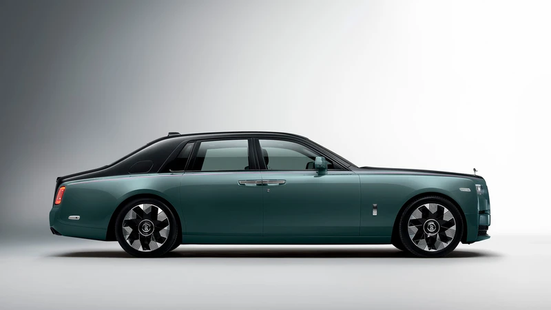 Rolls-Royce Panthom II 2023