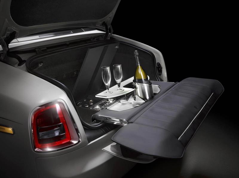 Rolls-Royce Picnic Hamper 2017