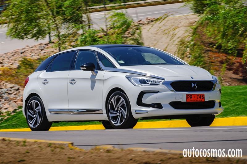 Test Drive: DS5 2017