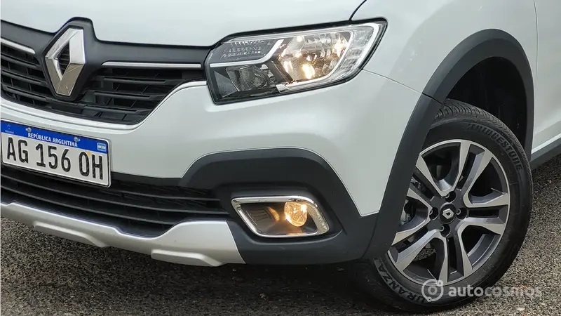 Test Drive Renault Stepway CVT MY24