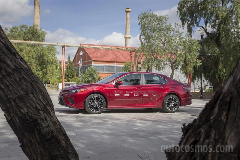 Toyota Camry 2018