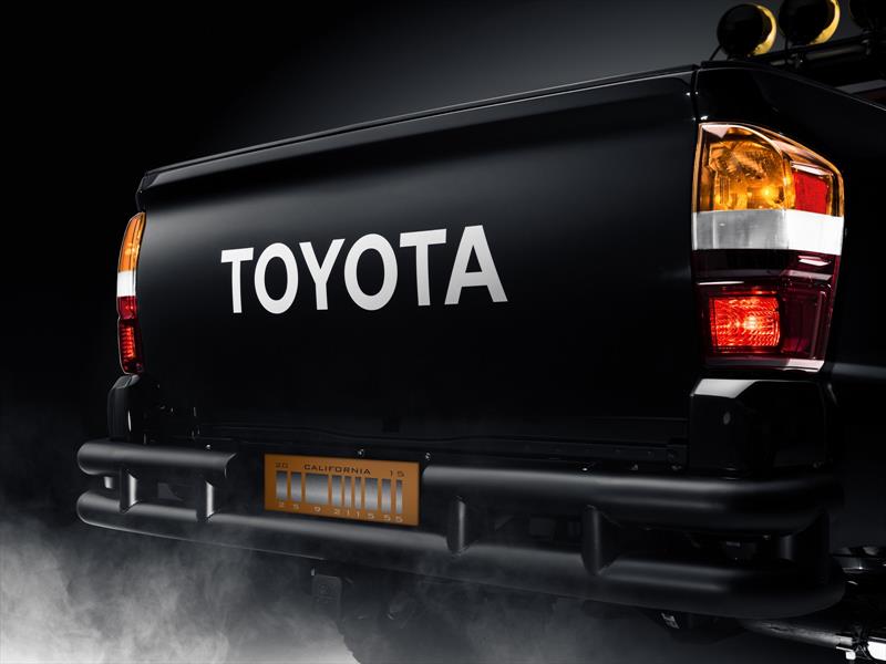 Toyota Back to the Future Tacoma Concept