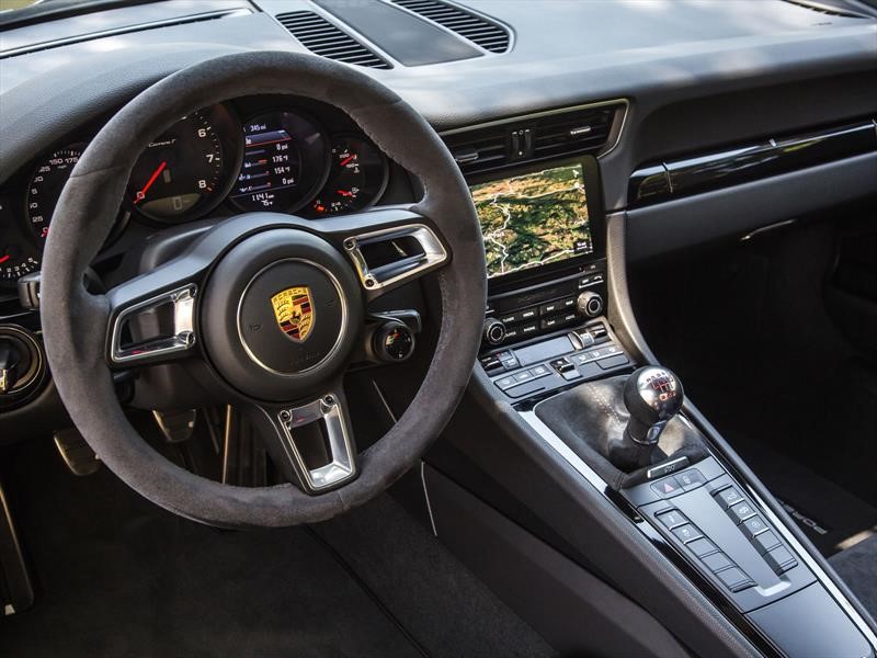 Porsche 911 Carrera T 2018