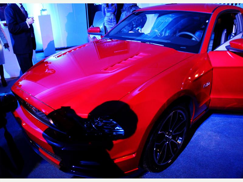 Ford Mustang 2013. Lanzamiento en Chile