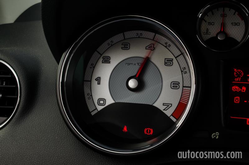 Peugeot 308 THP Feline a prueba