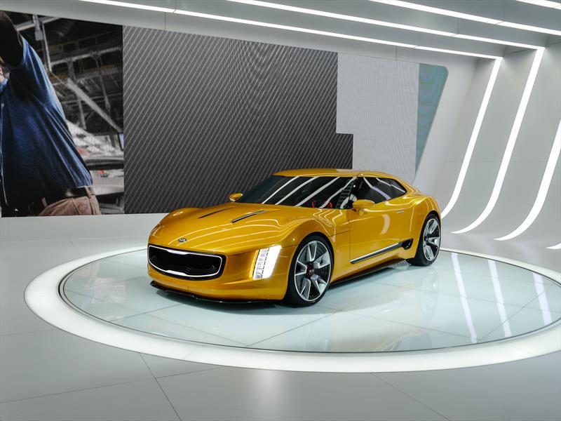 Kia GT4 Stinger Concept