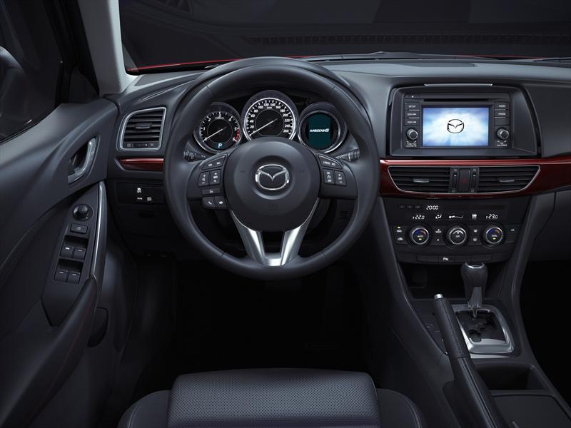 Mazda 6 llega al mercado colombiano