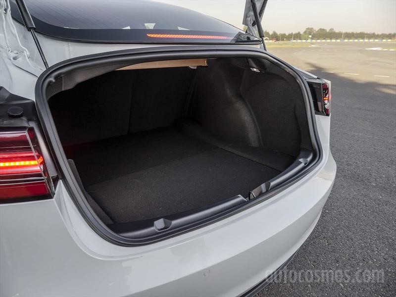 Tesla Model 3 en México