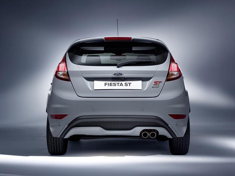 Ford Fiesta ST200