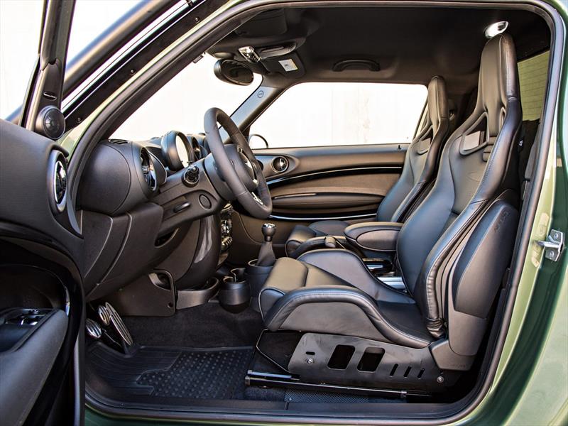 MINI Paceman Adventure Pickup Truck