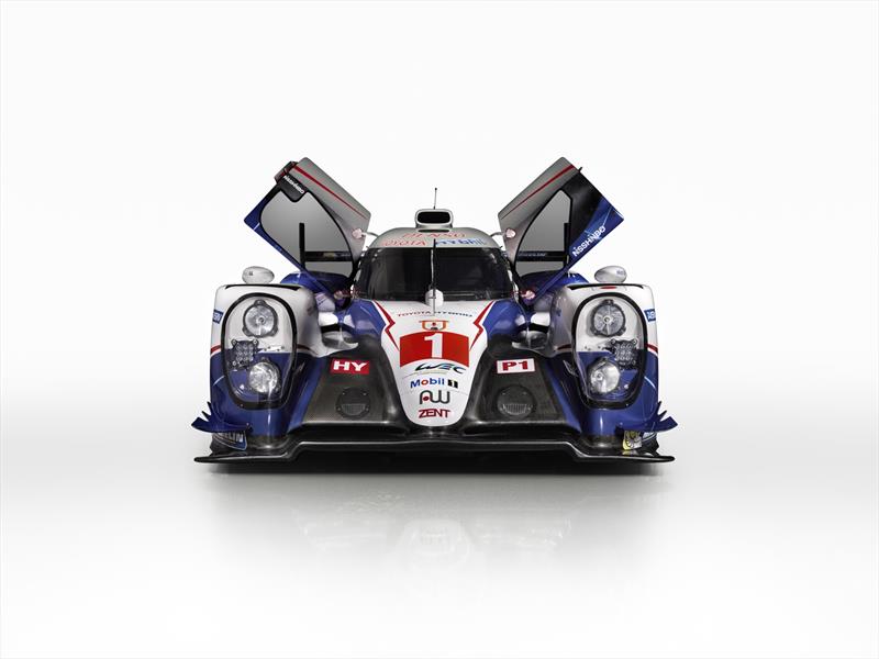 Toyota TS040 Hybrid 2015