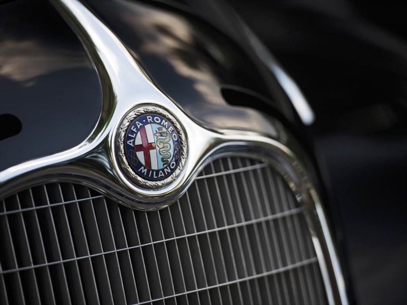 Alfa Romeo 8C Spider 1939